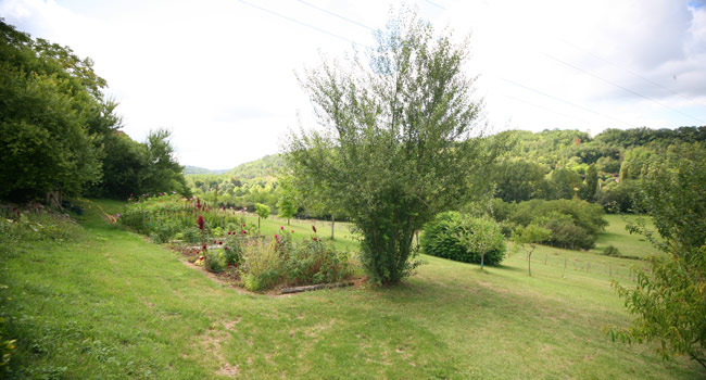 Pesset Grounds Dordogne, Belves